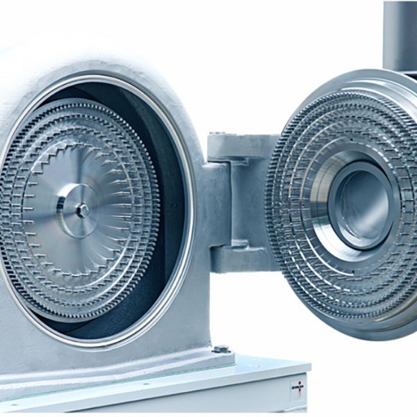 Universal mills for laboratory scale as well as for industrial production. The robust mill body made of cast iron ensures a variety of applications.